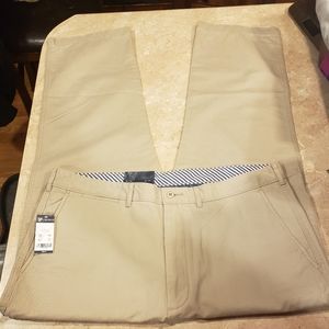 Cremiuex Madison Classic Fit Flat-Front Mens Chino